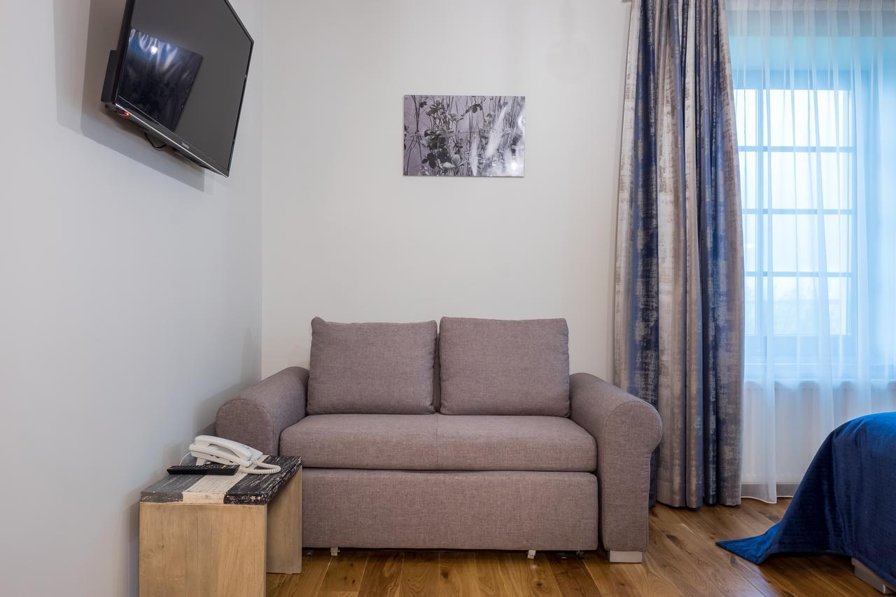 Zveju Uzeiga Otel Šiauliai Dış mekan fotoğraf