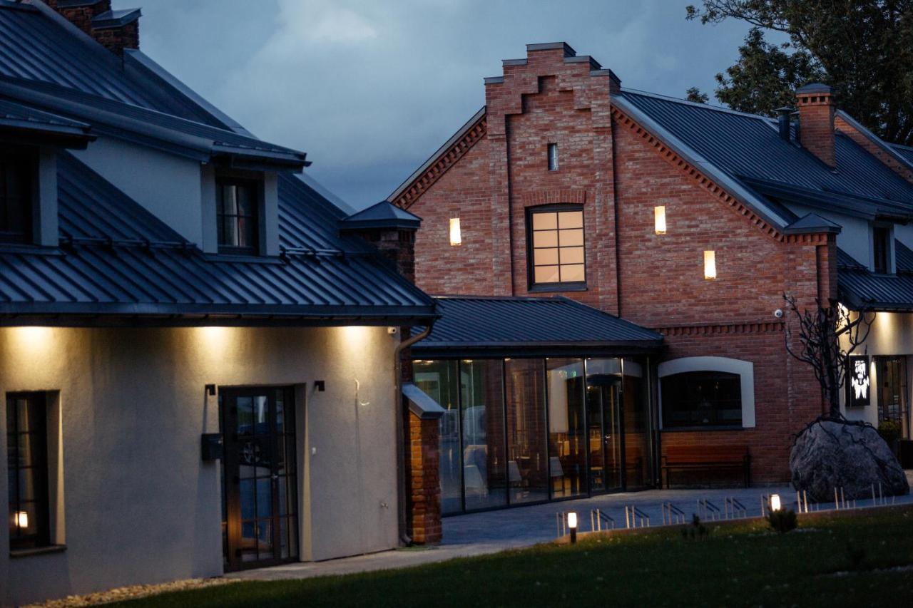 Zveju Uzeiga Otel Šiauliai Dış mekan fotoğraf