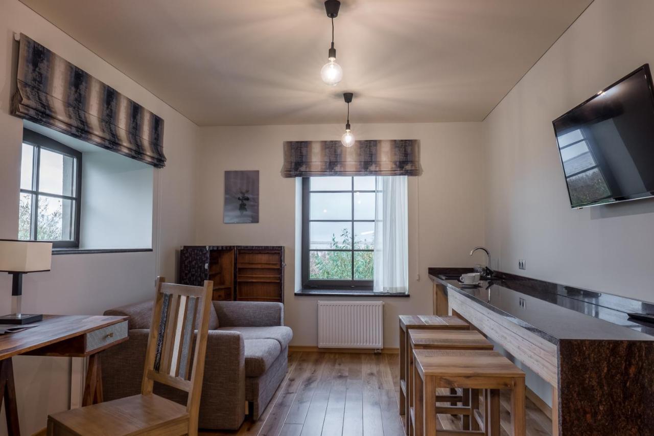 Zveju Uzeiga Otel Šiauliai Dış mekan fotoğraf